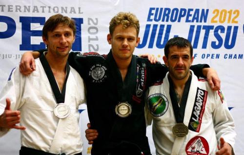 Black belt · March 31, 2012 · Promoted by Robson Barbosa